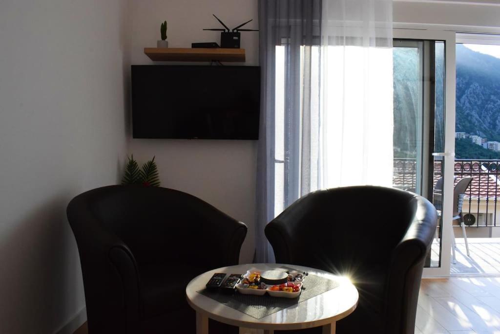 Krismil Apartment *